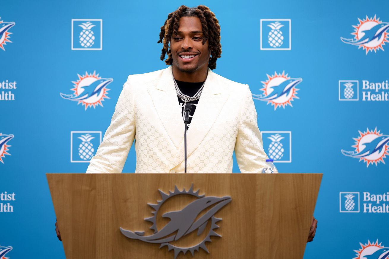 Miami Dolphins Introduce Cornerback Jalen Ramsey