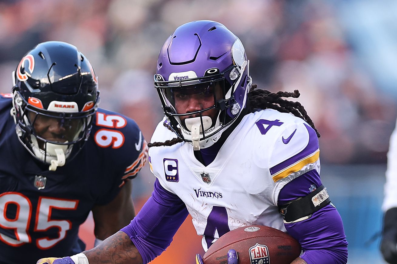 Minnesota Vikings v Chicago Bears