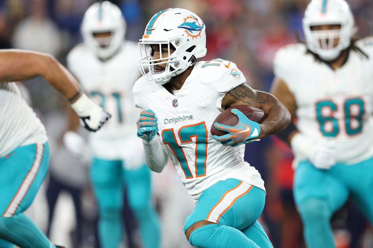 Miami Dolphins v New England Patriots