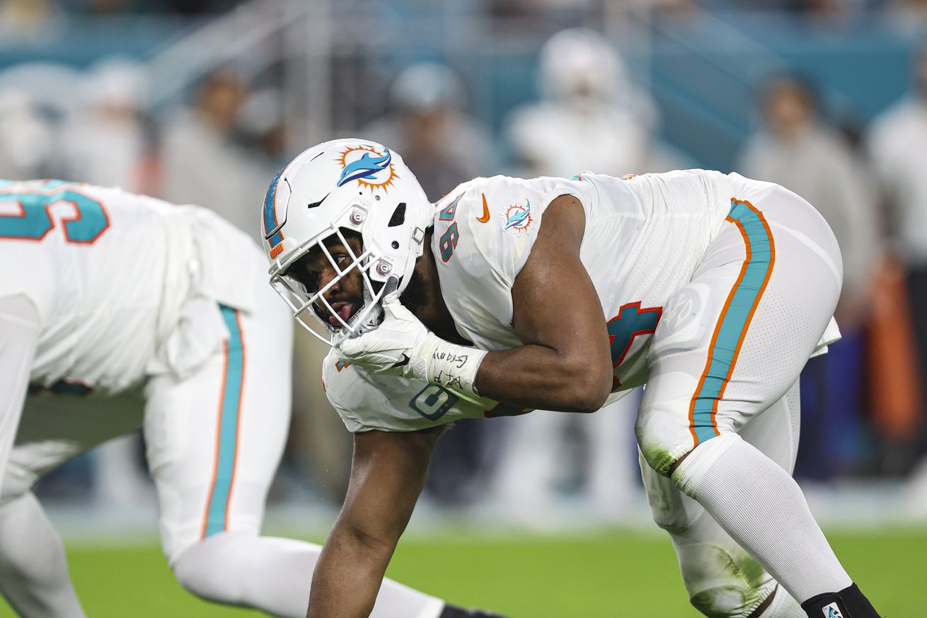 Buffalo Bills v Miami Dolphins