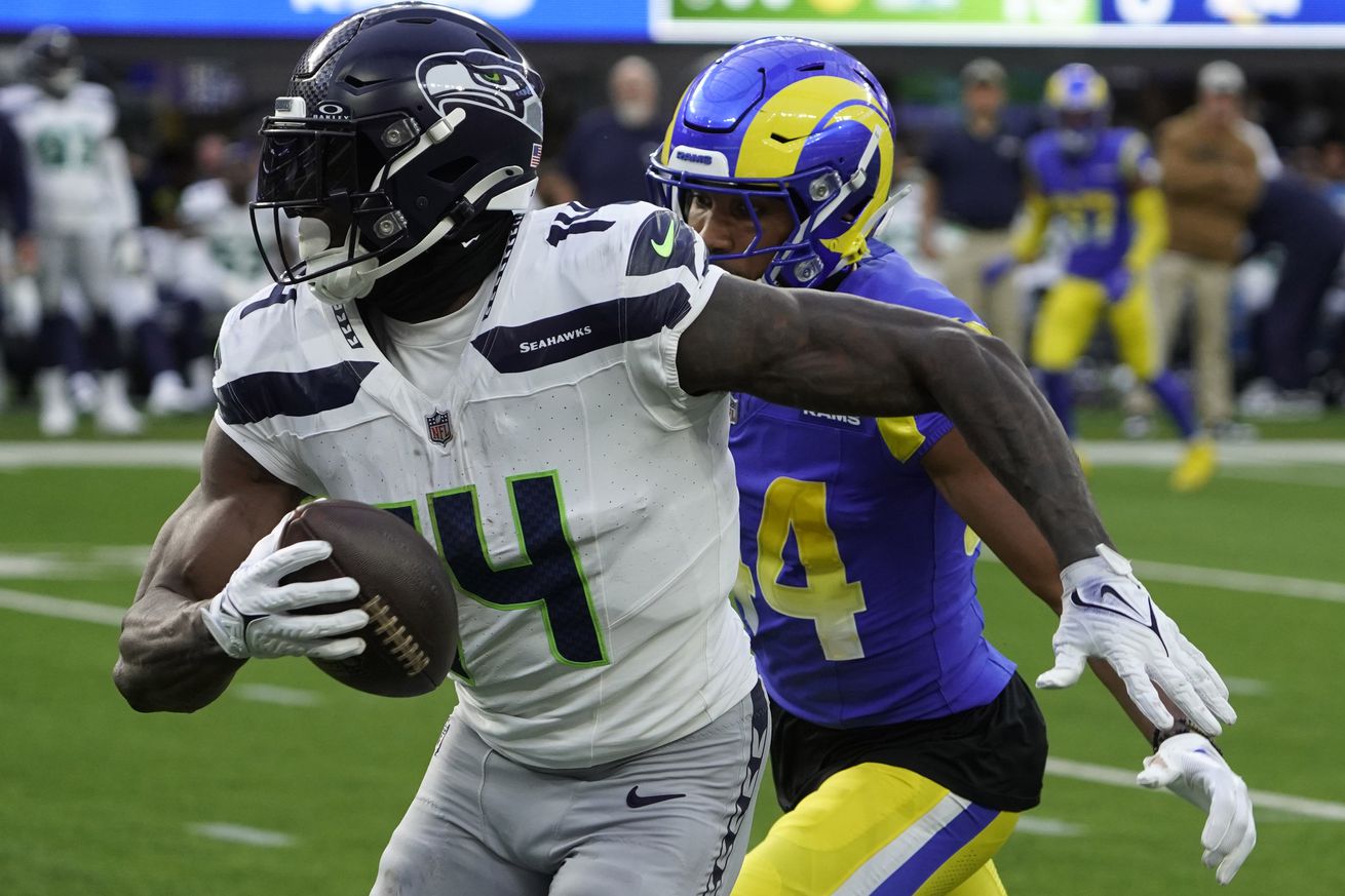 NFL: NOV 19 Seahawks at Rams