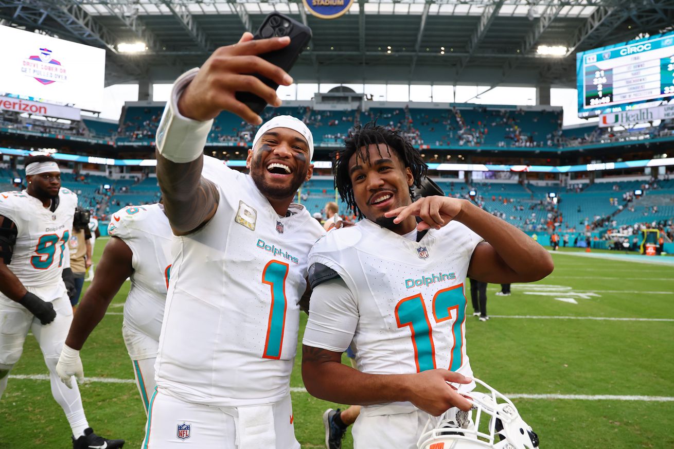 Las Vegas Raiders v Miami Dolphins