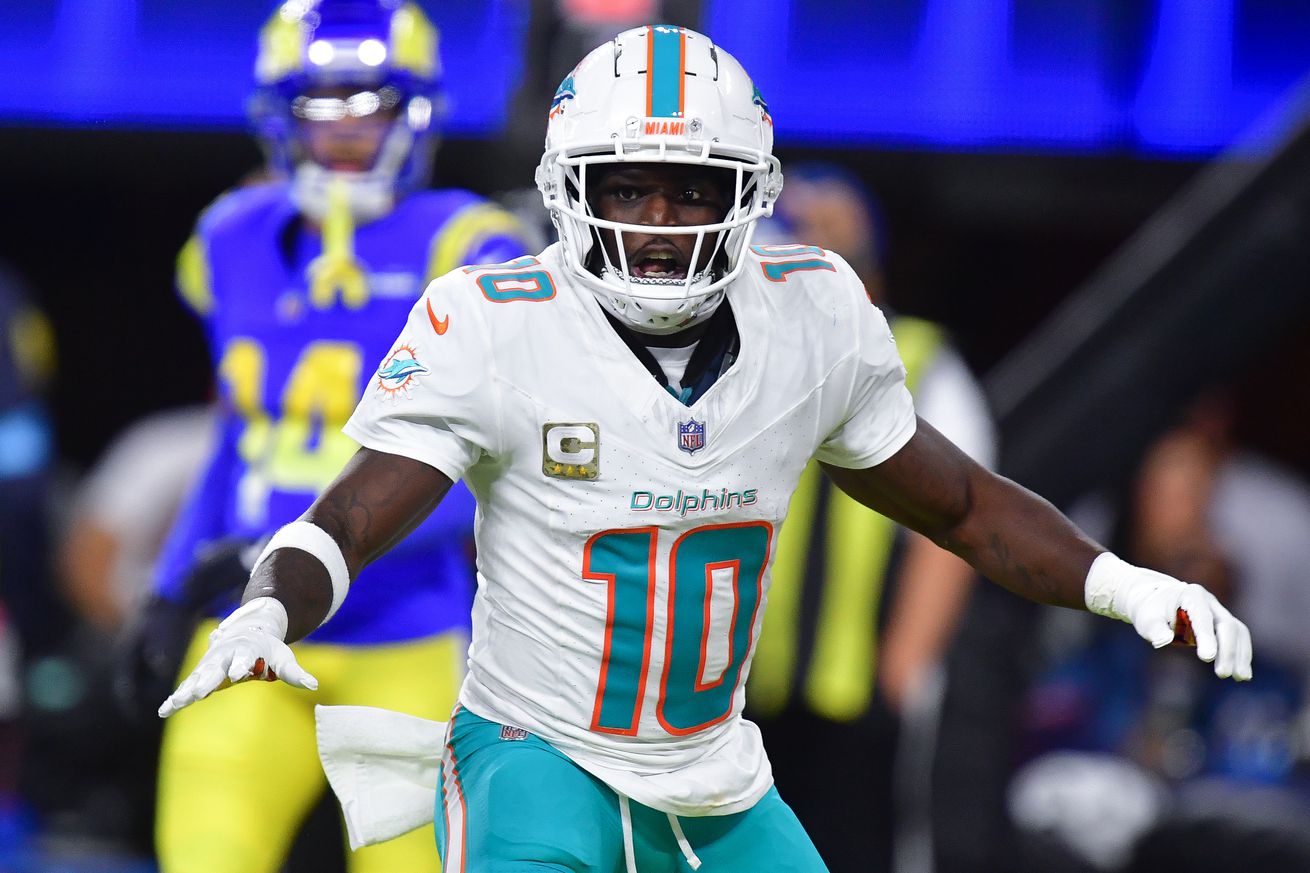 NFL: Miami Dolphins at Los Angeles Rams