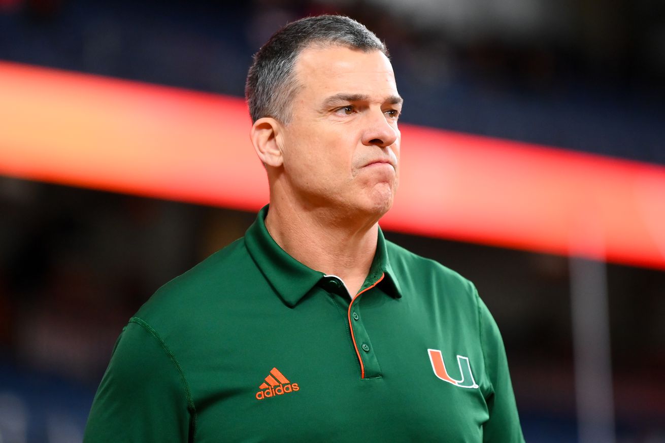 NCAA Football: Miami at Syracuse