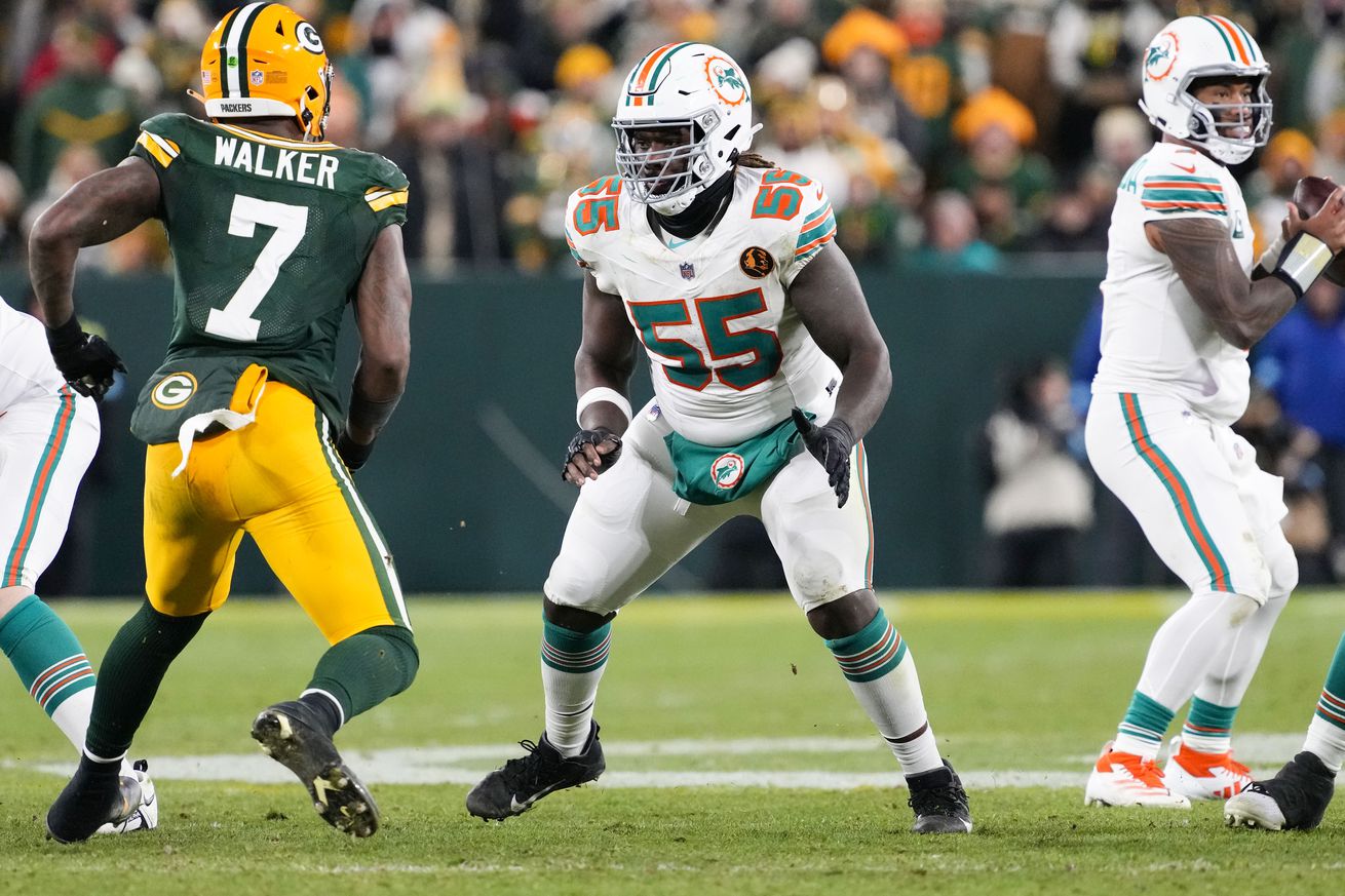 NFL: Miami Dolphins at Green Bay Packers