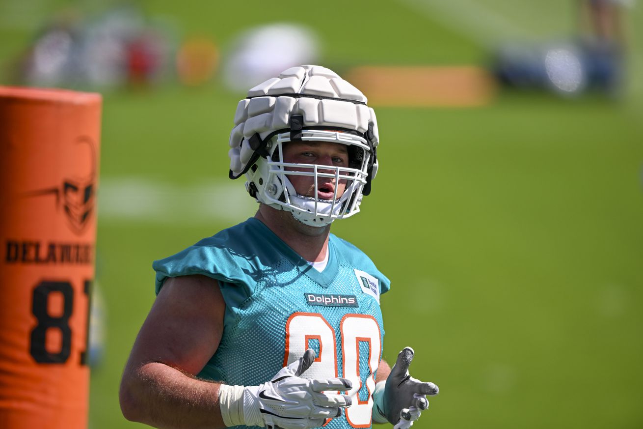 NFL: MAY 14 Miami Dolphins Rookie Minicamp