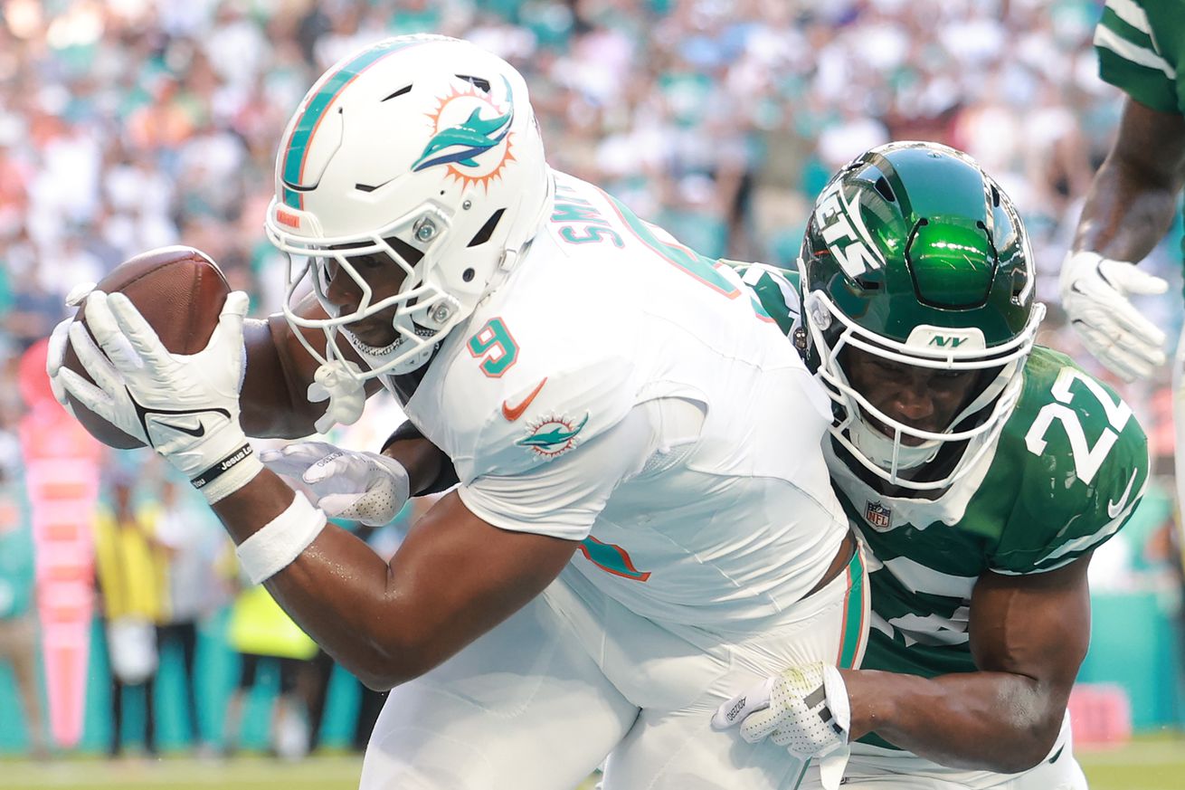 New York Jets v Miami Dolphins