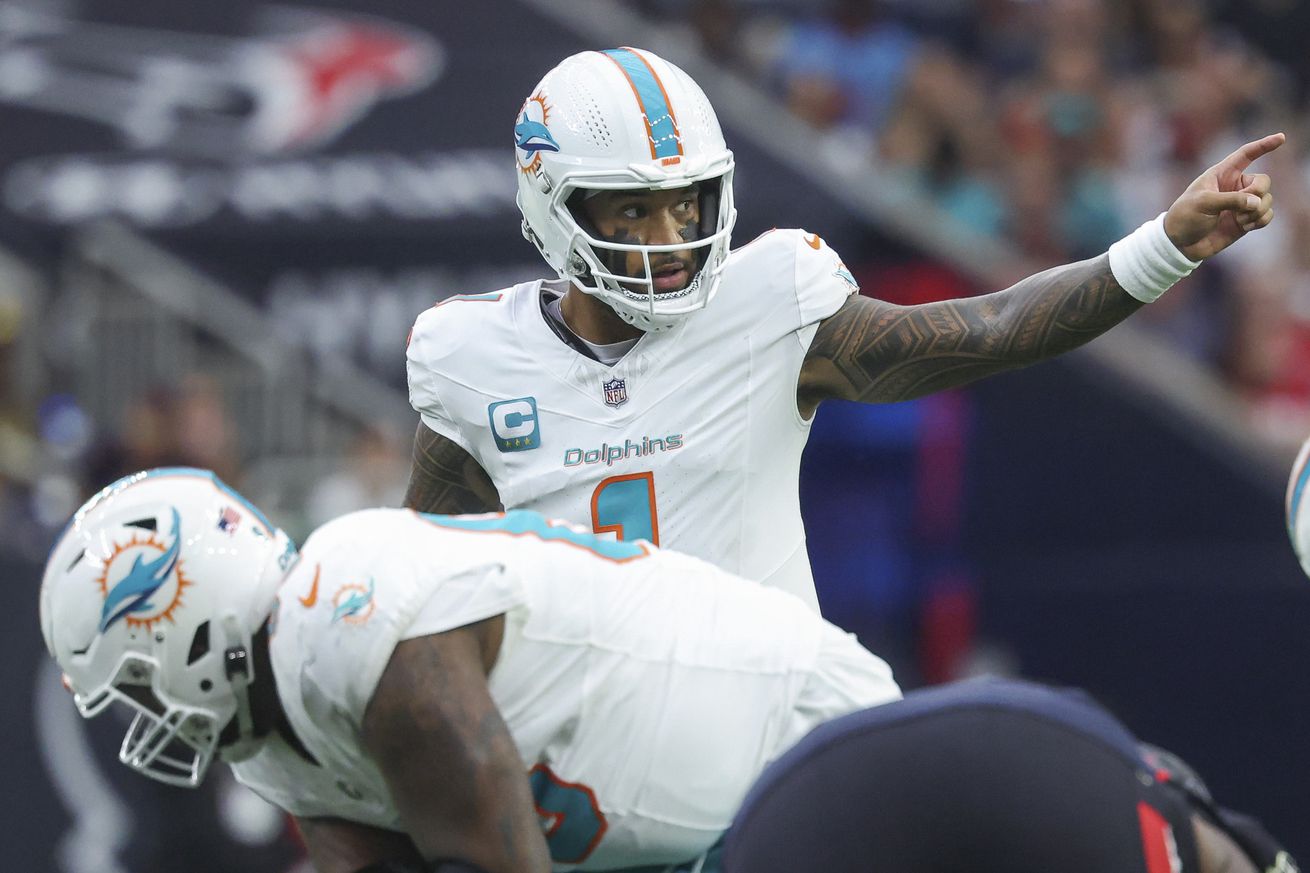 NFL: Miami Dolphins at Houston Texans