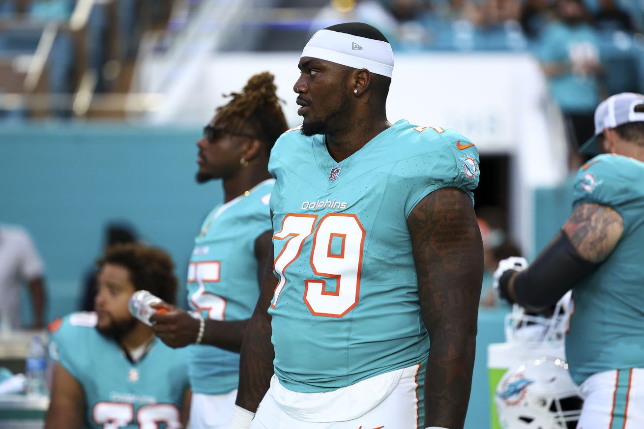 Washington Commanders v Miami Dolphins