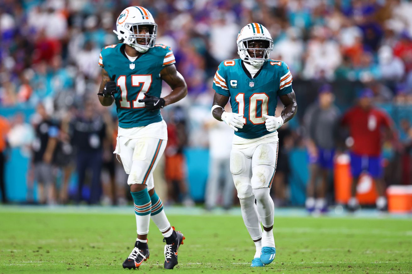 Buffalo Bills v Miami Dolphins