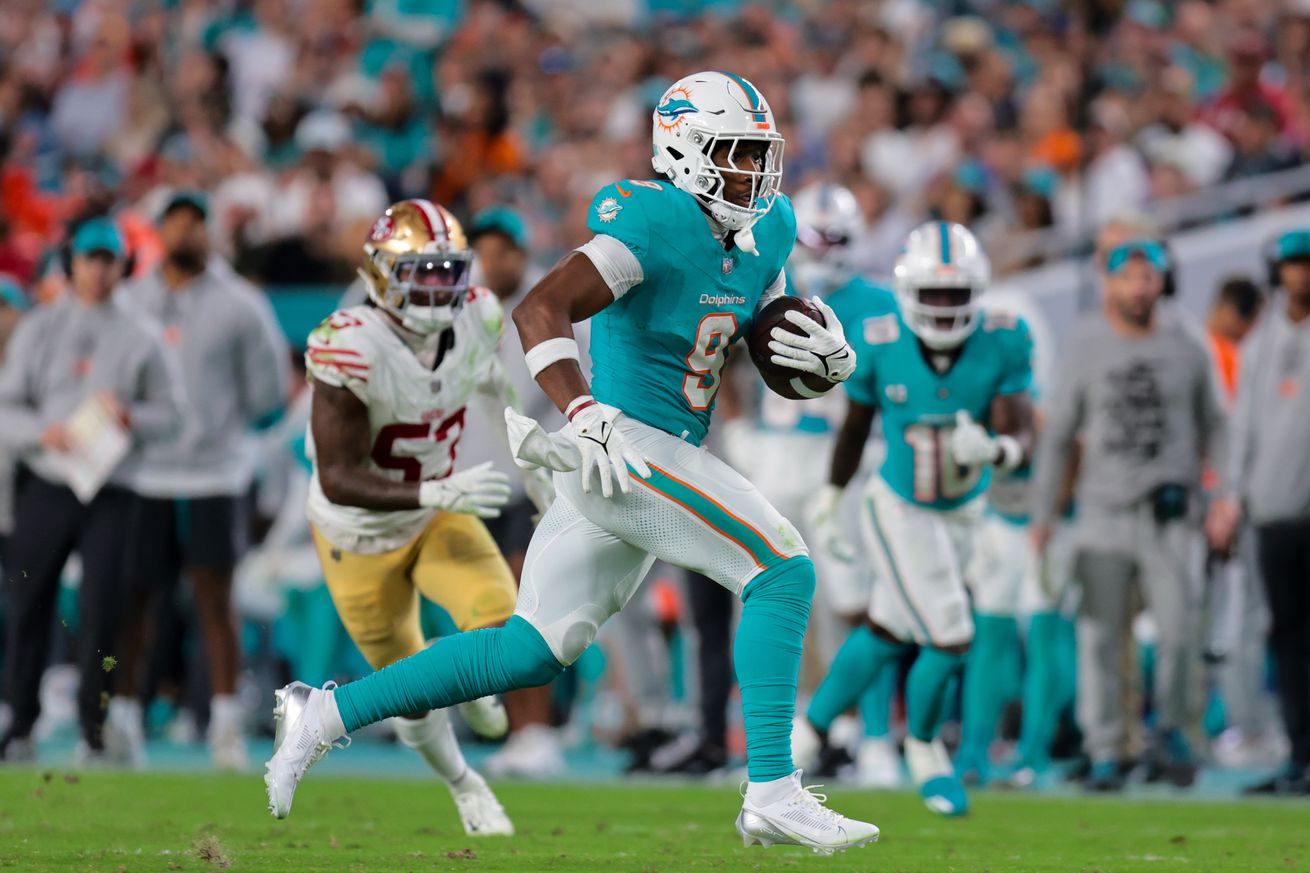 NFL: San Francisco 49ers at Miami Dolphins
