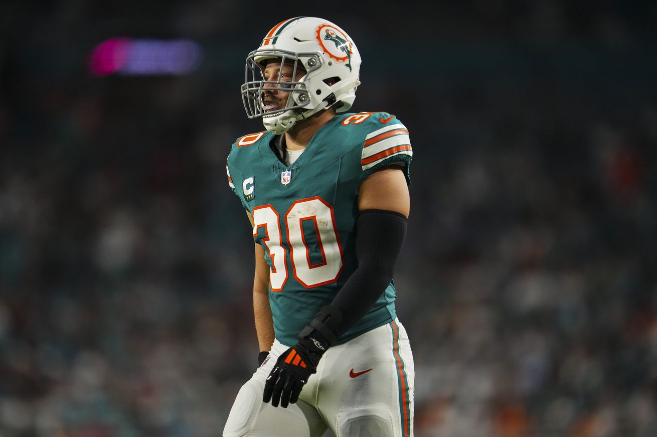 Buffalo Bills v Miami Dolphins