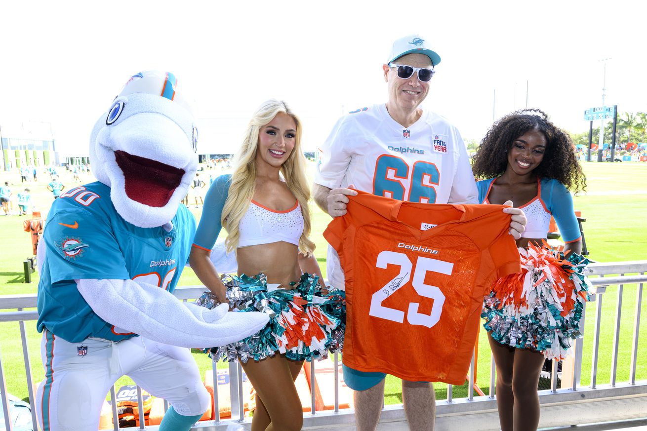 NFL: JUL 26 Miami Dolphins Training Camp